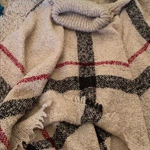Turtle neck poncho